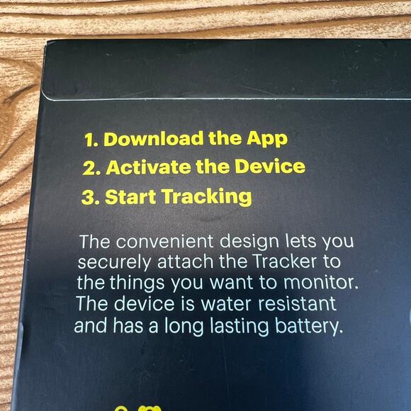 NIB Sprint Tracker Safe & Found GPS Tracker Apple Android Kids Bike Pets Luggage - Picture 6 of 8